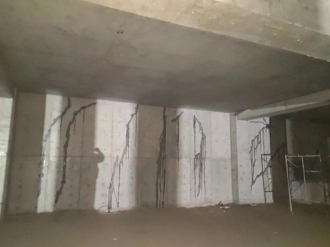南阳宛城区裂缝堵漏